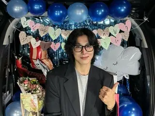 「東方神起」ユンホ、リラックスした笑顔で「パイン ならず者たち」とお別れ