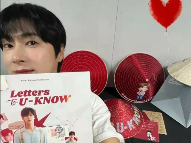 「東方神起」ユンホ、ベトナムでのイベントのバックステージ公開…“ベトナムのファンの皆さんありがとう”