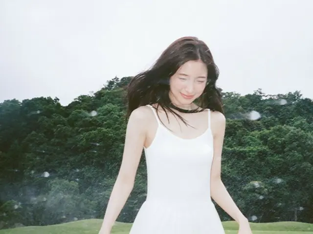 「OH MY GIRL」アリン、デビュー初フォトブック『Arin in air』発刊…清純、純粋な魅力発散