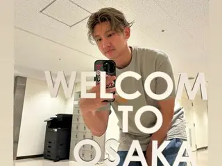 「東方神起」チャンミン、ソロコンサート大阪公演初日を終えてファンにあいさつ