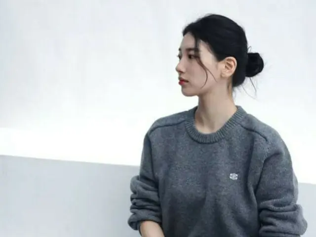 スジ（元MissA）、秋の雰囲気漂うビジュアルで視線くぎ付け