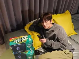 チ・チャンウク、ビールを飲む楽しそうな姿…「捏造された都市」公開とポップアップイベント開催に期待！