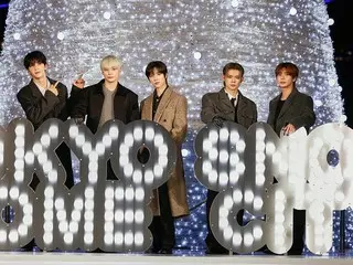 TOMORROW X TOGETHER、東京ドームシティで点灯式「雪みたいでキレイ」