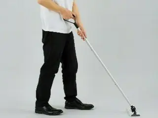 芝浦工業大学とコクヨが共同開発した、フローリングワイパーが新登場
