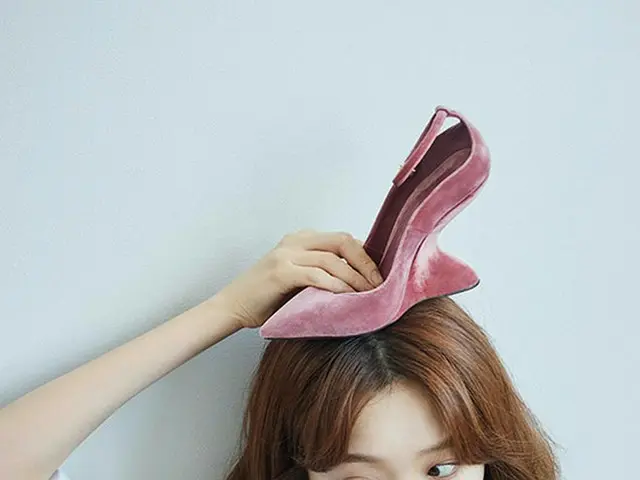 女優イ・ソンギョン、「Ferragamo」女性シューズコレクションに韓国代表として抜擢！