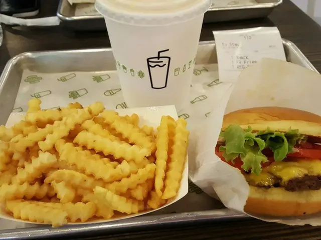 【韓国グルメ】NY発「SHAKE SHACK BURGER」を食べに行ってみました！