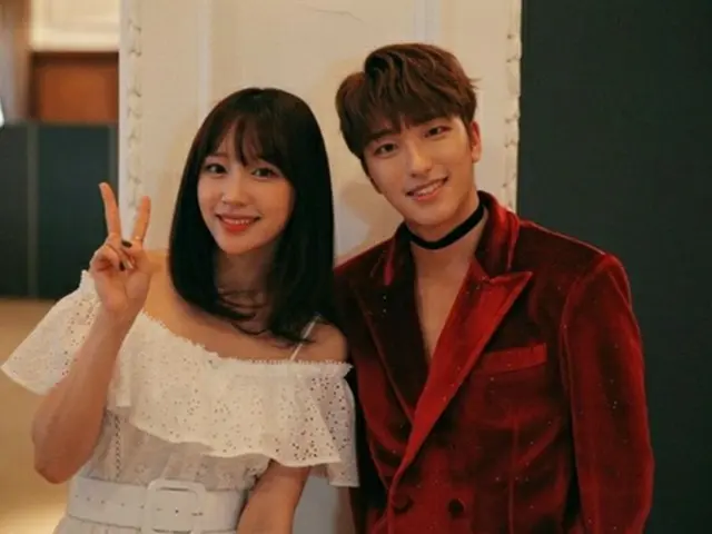 「SNUPER」セビン、憧れの先輩「EXID」ハニとのツーショットに喜び♪