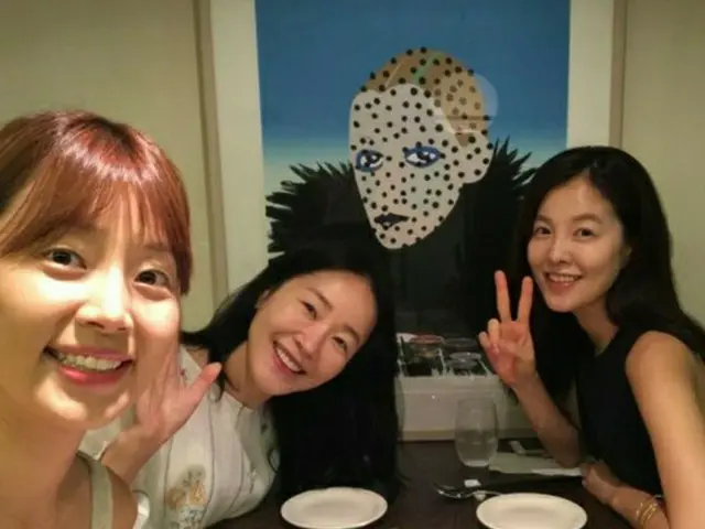韓国芸能界を代表する仲良し三姉妹♪ハン・ジヘ＆キム・ソンウン＆オム・ジウォン