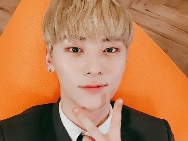 「WANNA-ONE」ファン・ミンヒョン、スタイル抜群の私服コレクション♪