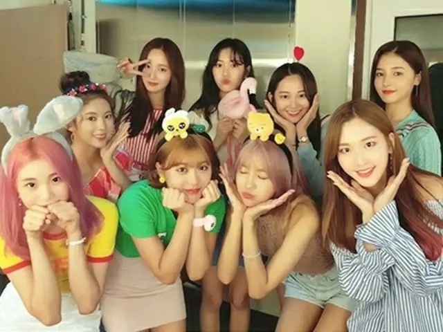 「MOMOLAND」、ファンの愛にお答えしてサイン会を開催！新曲の披露も♪