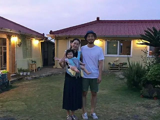 「新婚日記2」、初放送を前にチャン・ユンジュファミリーのビハインドカットを公開！