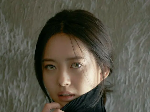 女優コ・アラ、“分け合いの精神”が評価され、保健福祉部長官賞を受賞する。
