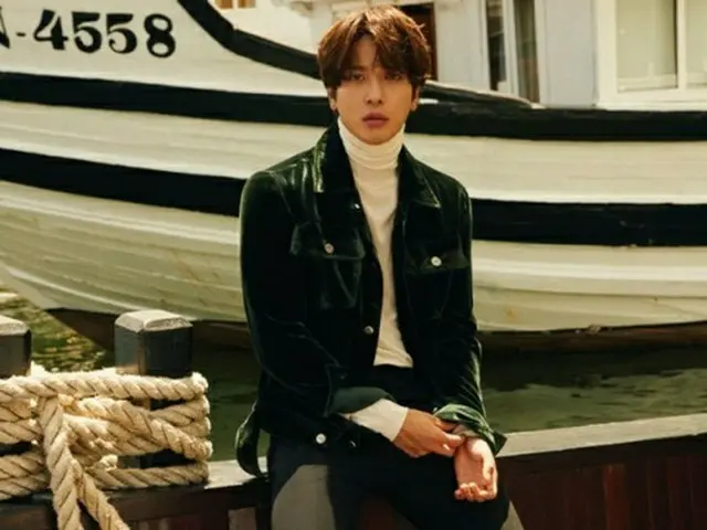 「CNBLUE」ヨンファ、ファッション誌のグラビアに登場！“サン・マルは自分によく合った服”