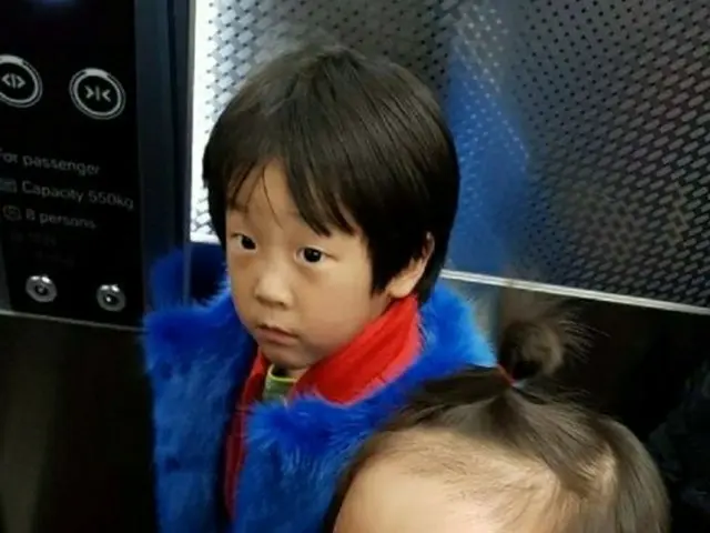 「スーパーマンが帰ってきた」イ・フィジェ、双子ソオン＆ソジュンの冬ファッションは・・・ファーコート！