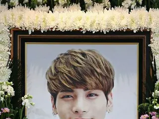 「SHINee」オンユ、故ジョンヒョンとファンに向けてメッセージを発信。“あなたよりもあなたを愛してる”