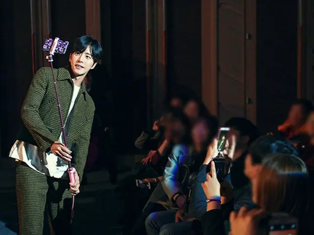 俳優パク・ヘジン、年末も熱かった！釜山でのファンミーティングを大成功に終える♪