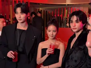 俳優ビョン・ウソク＆「BLACKPINK」ジス＆「Stray Kids」ヒョンジン、“CARTIER NIGHT”でのスリーショットが話題…完ぺきビジュアルで視線強奪（動画あり）