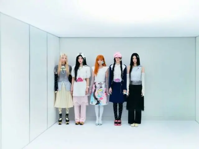 「ILLIT」、日本の代表的な年末番組に相次いで出演…人気を証明