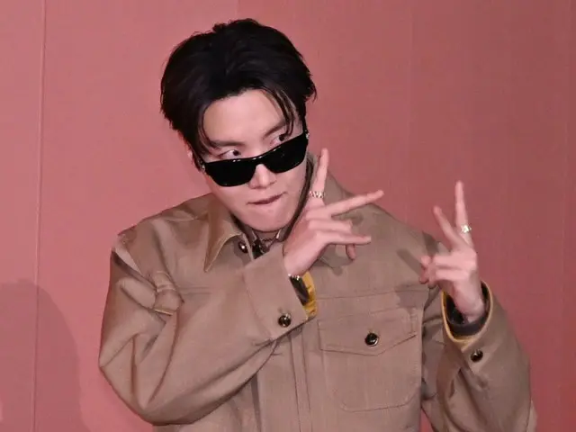 【フォト】「BTS」J-HOPE＆「BLACKPINK」リサ、ルイ・ヴィトン“ビジョナリー・ジャーニー ソウル”展オープニングイベントに出席