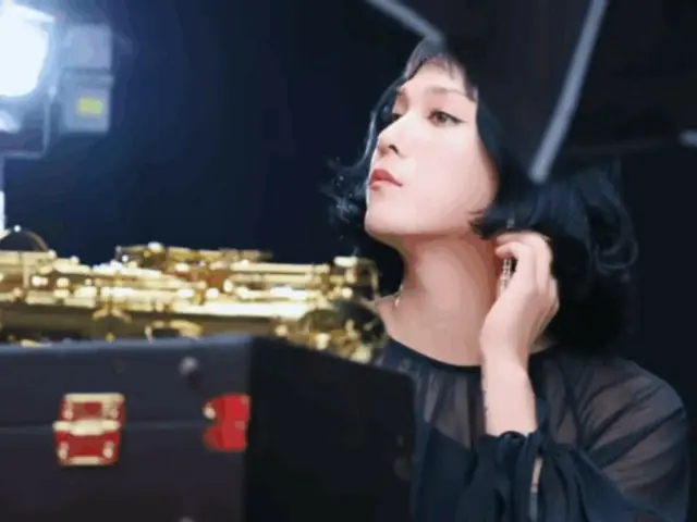 「FTISLAND」ホンギ、紳士から淑女に変身！…ミュージカル「SUGAR」撮影ビハインド（動画あり）