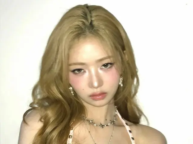 「IVE」レイ、挑発的な幻想的＆セクシーなまなざし…かわいいコンスニが破格変身