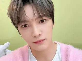 ジェジュン、可愛いパステルピンクでほっこりムード…さらさらですべすべ