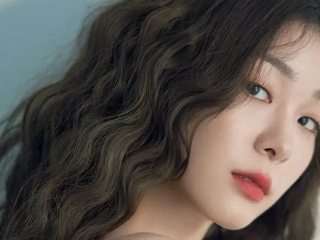 元フィギュア女王キム・ヨナが魅せる、「イッツスキン」の春メイク♪