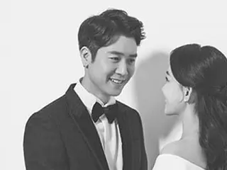 俳優チョ・ヒョンジェ、結婚式を前に美しい新婦とのウェディンググラビアを公開！