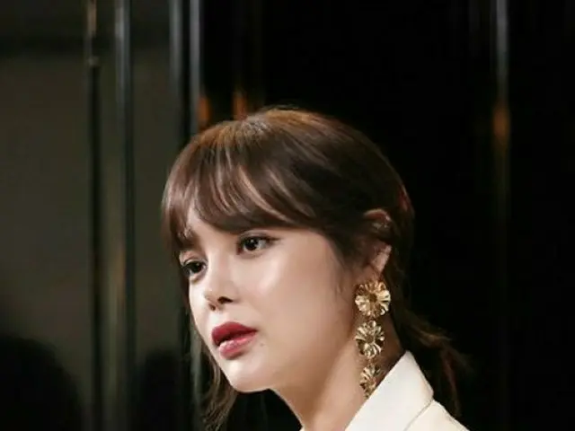 女優パク・シヨン、新ビューティープログラムのメインMCに抜擢！