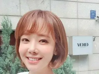 女優ソ・ユジン、夫ペク・ジョンウォンの“YouTubeチャンネル”を積極的に宣伝！