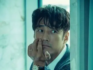 【グラビア】俳優チ・ジニ“老年になってもロマンス演技をすればカッコよくないだろうか”
