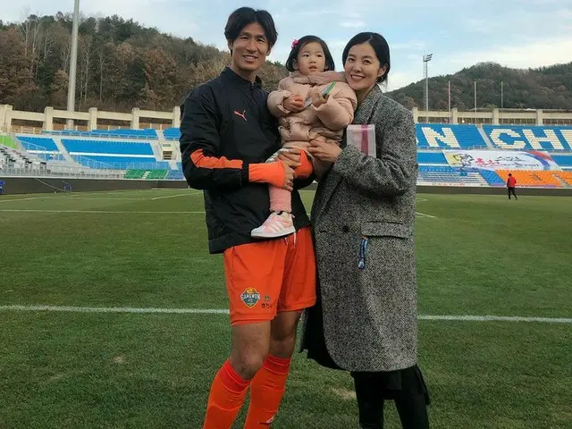 “第三子妊娠”キム・ソンウン、夫チョン・ジョグク選手訪ねて内助の女王「あなた、お疲れ様」
