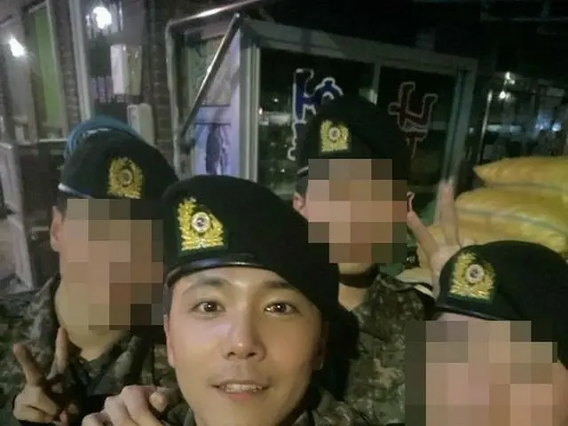 軍隊に行ったイ・ホンギの近況“選任らとlolした”適応力最高
