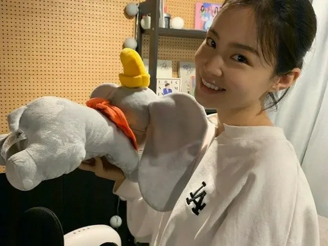 YGエンタ離れたイ・ハイ、清純な笑顔‥成熟美あふれる近況を公開!