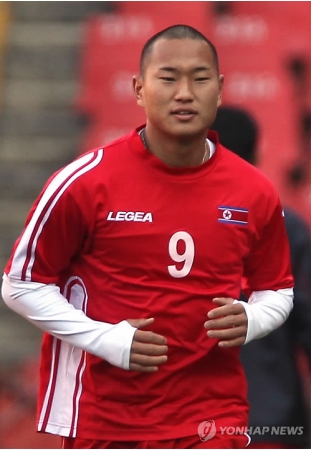 韓国新聞 スポーツ 芸術 サッカー北朝鮮代表の鄭大世 韓国リーグ移籍を打診 1 Wowkorea Jp 韓国新聞 スポーツ 芸術 サッカー北朝鮮代表の鄭大世 韓国リーグ移籍を打診 1 Wowkorea Jp