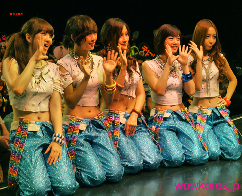 Kara ミスター 発売記念の握手会イベント K Pop 韓国ドラマ 韓流ドラマ 韓国芸能ならwowkorea Kara ミスター 発売記念の握手会イベント K Pop 韓国ドラマ 韓流ドラマ 韓国芸能ならwowkorea