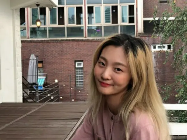 (画像提供:赤頬思春期(BOL4)アン・ジヨンSNS)